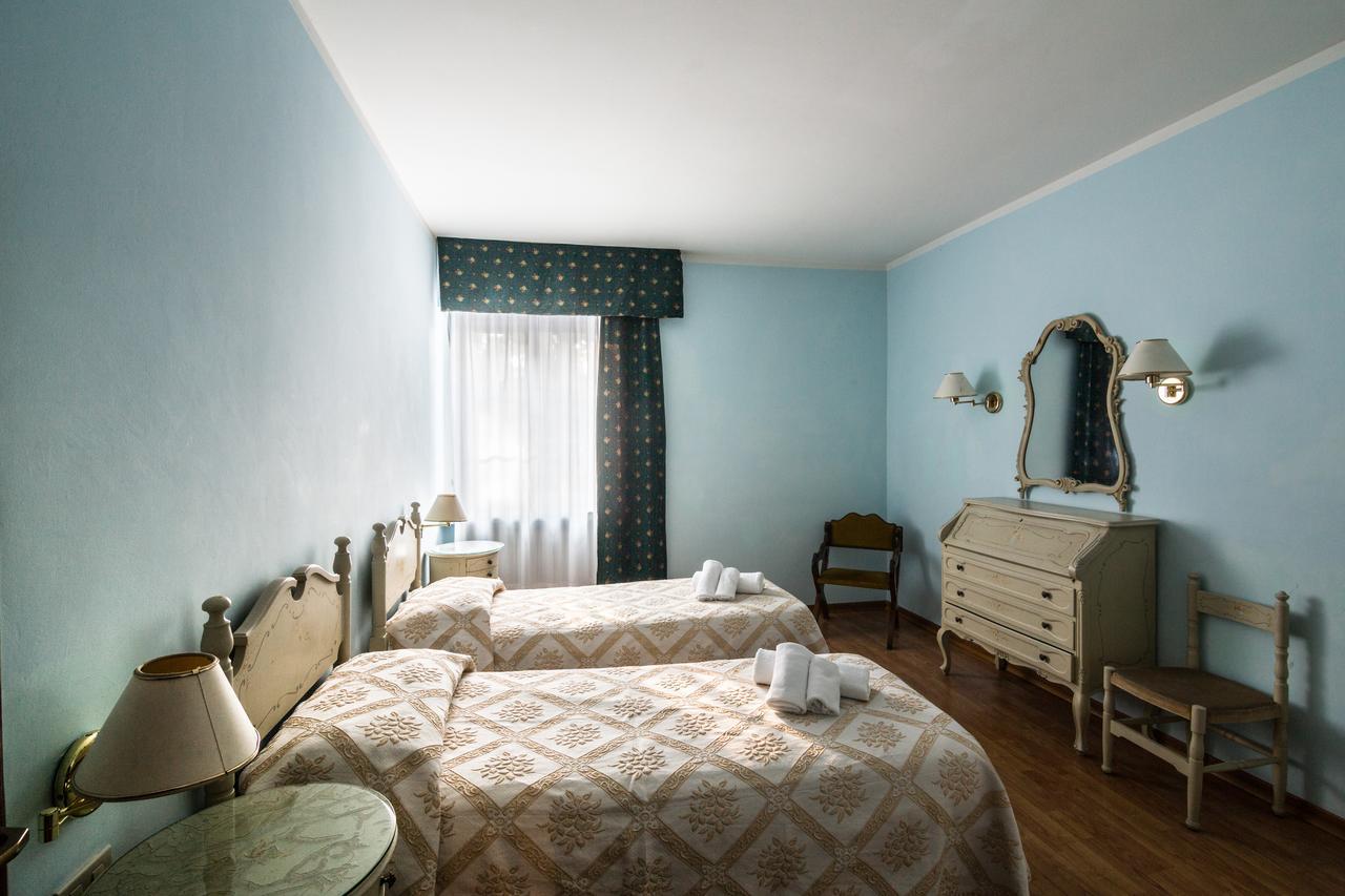 Royal Hotel Paolino Cavareno Quarto foto